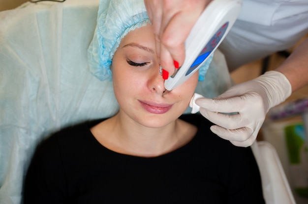 Hardware cleaning of pores.