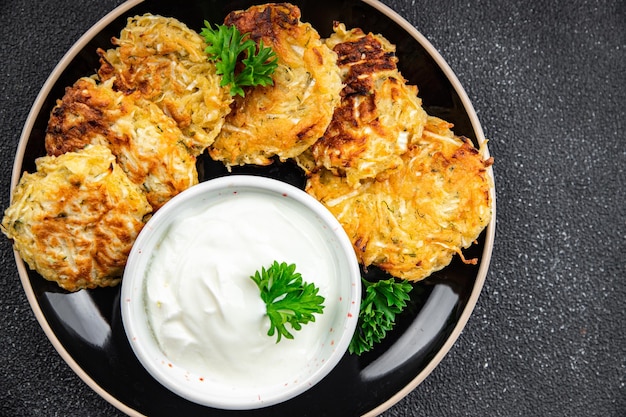 hash browns cutlet vegetable vegetables food healthy meal food snack on the table copy space food