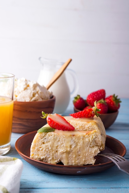 Healthy breakfast cottage cheese casserole with juice