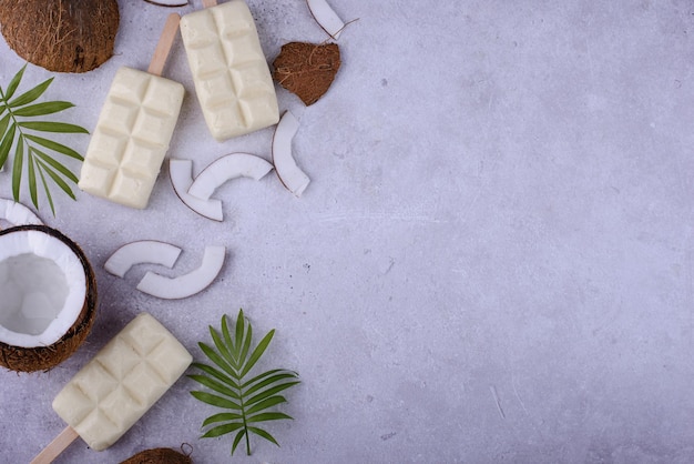 Healthy coconut ice cream popsicles