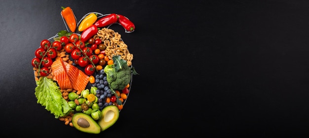 Healthy food arrangement in realistic heart shape diet for heart and cardiovascular systemxA