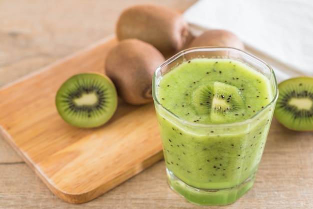 Healthy fresh kiwi smoothie in glass