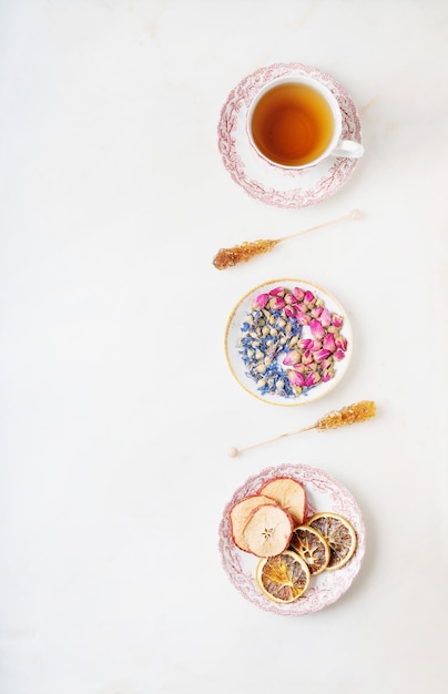 Photo high angle view of breakfast on table