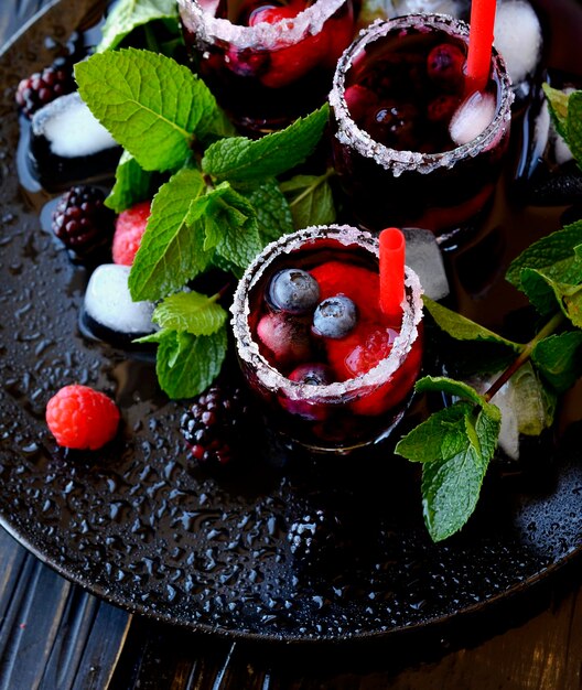 Photo high angle view of cake in plate