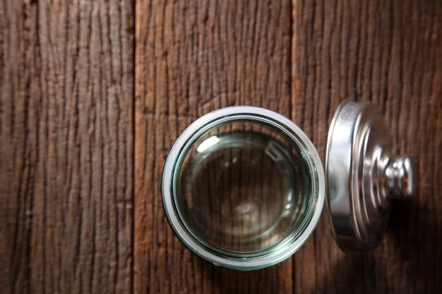 Photo high angle view of empty container on wooden table