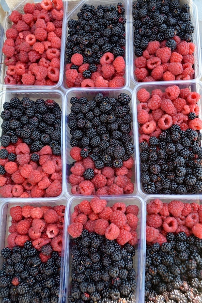 Photo high angle view of fruits for sale in market