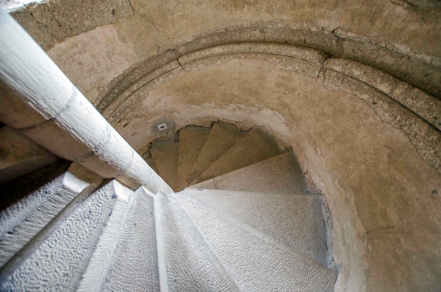 Photo high angle view of spiral staircase