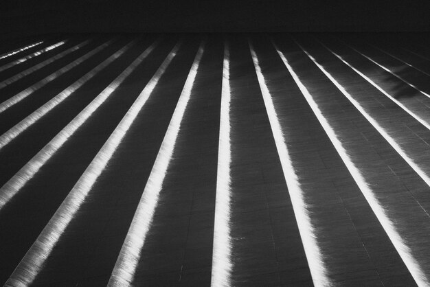 Photo high angle view of water flowing on steps at louis vuitton foundation