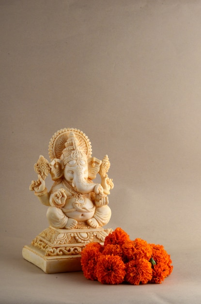 Photo hindu god ganesha. ganesha idol