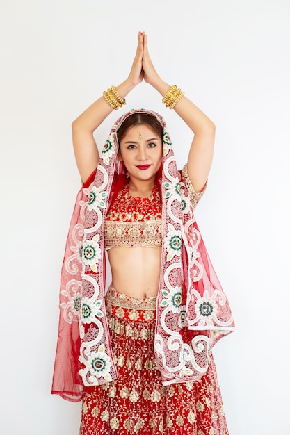 Hindu woman model mehndi and kundan jewelry Traditional Indian costume