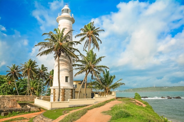 Photo the historic gall fort lighthouse in sri lanka