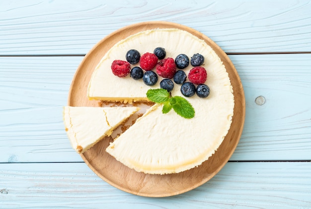 Homemade cheesecake with raspberries and blueberries 