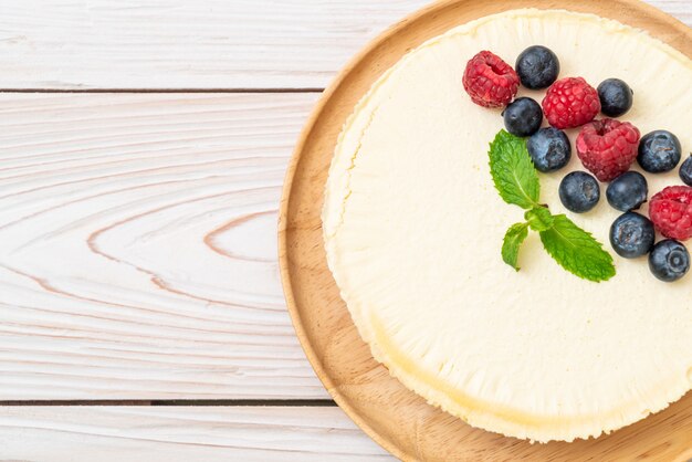 Homemade cheesecake with raspberries and blueberries 