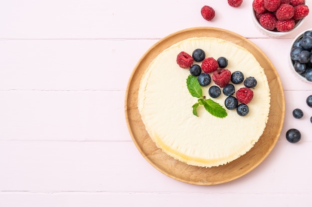 Homemade cheesecake with raspberries and blueberries 