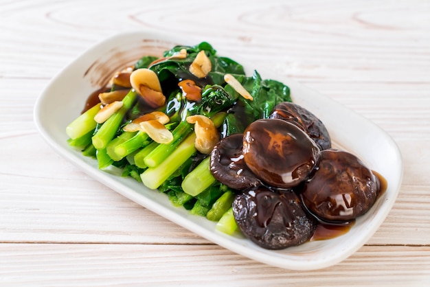 Hong Kong Kale stir fried in oyster sauce