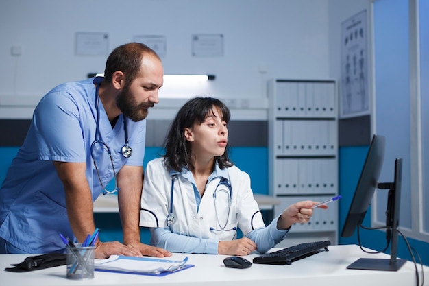 Hospital staff using modern technology