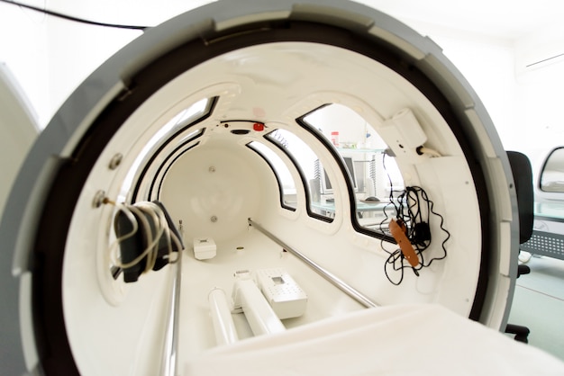 Hyperbaric chamber, medicine