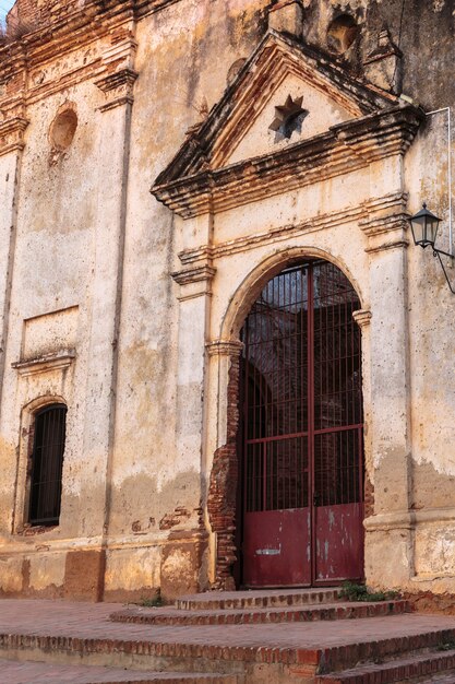 Photo iglesia de santa ana, trinidad, cuba