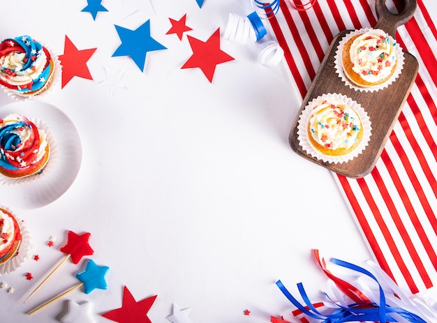 Independence Day Fourth of July USA American patriotic party Cupcakes with american symbols