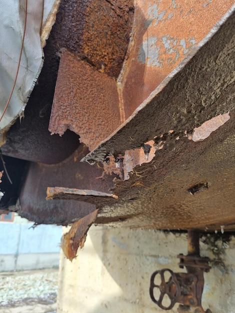 Industrial site penetrating corrosion on equipment and pipelines at a chemical plant in Russia