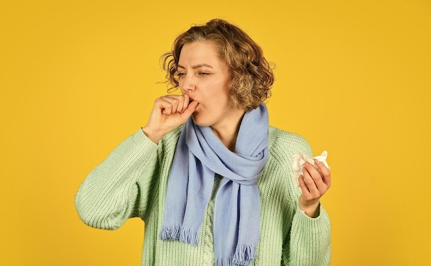 Photo inflammation nasal sinus respiratory disease influenza infection sinusitis treatment sinusitis diagnostics runny nose seasonal allergy chronic sinusitis cold flu symptoms woman blowing nose