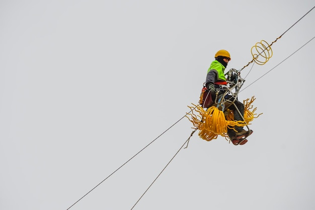 Installation and assembly of highrise electrical towers