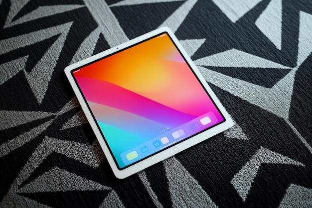 Photo ipad pro mockup on black pattern