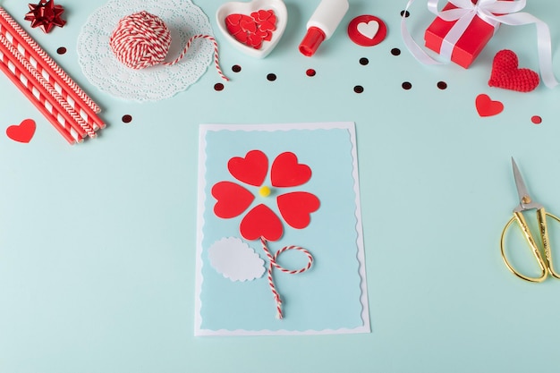 Do it yourself Make yourself a Valentine's Day greeting card Stepbystep instructions for making valentines Step