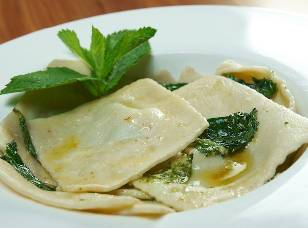 Italian ravioli with spinach and cheese