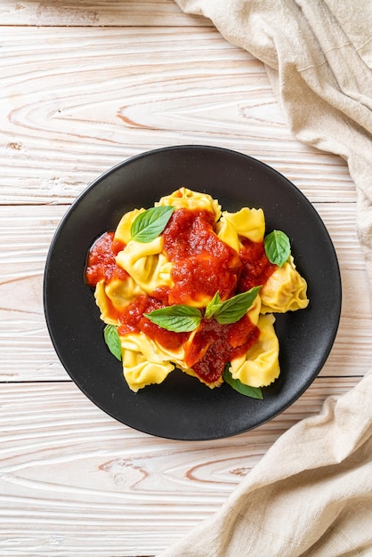 Italian tortellini pasta with tomato sauce