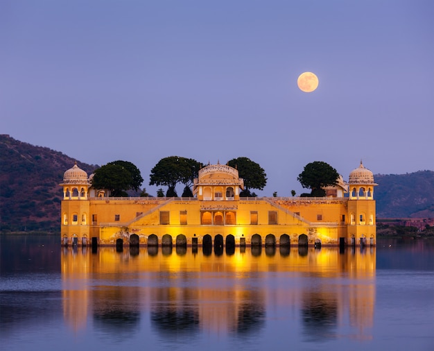 Jal Mahal (Water Palace). Jaipur, Rajasthan, India