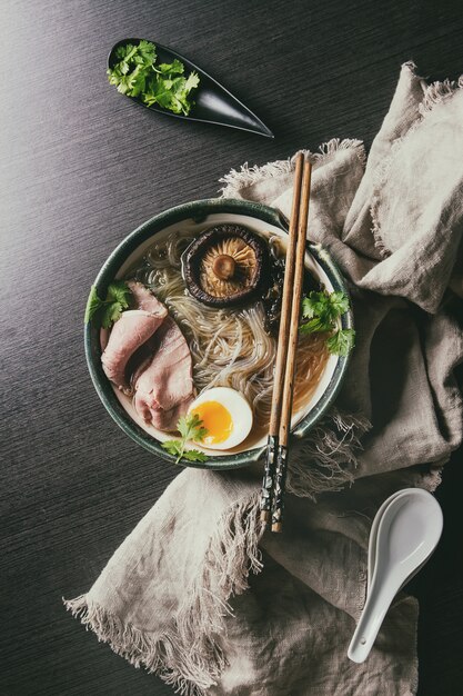 Photo japanese noodle soup