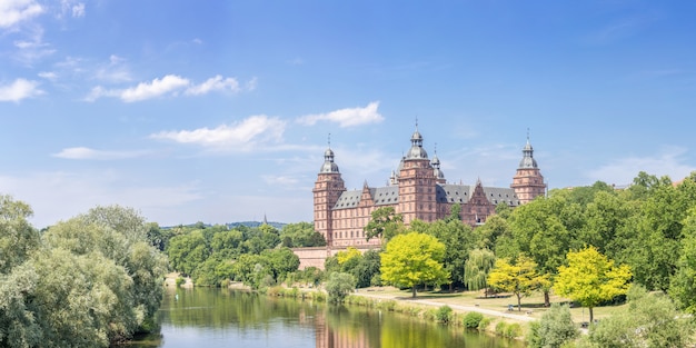 Johannisburg palace panorama