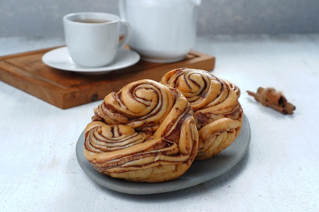 kanelbullar-swedish cinnamon and cardamon buns,