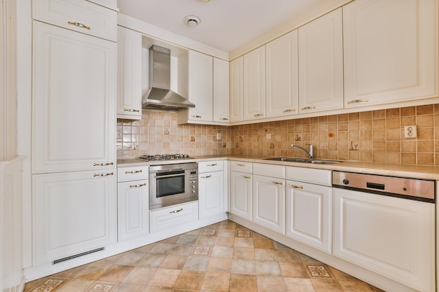 Kitchen and dining zone in studio apartment