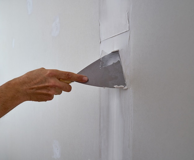 laminated plasterboard plastering join