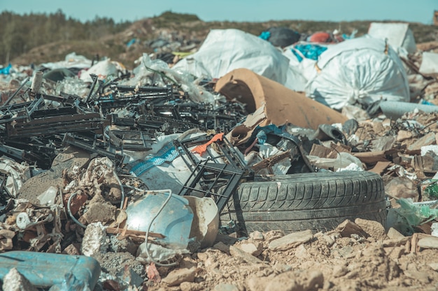 Landfill of municipal waste in nature