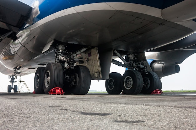 Landing gear of big wide body airplane