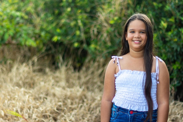 Photo latin child in area verde in brazil