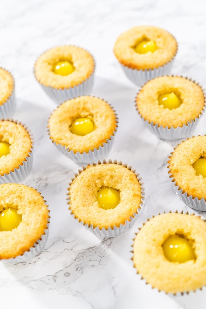 Lemon cupcakes