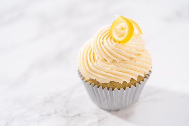 Lemon cupcakes