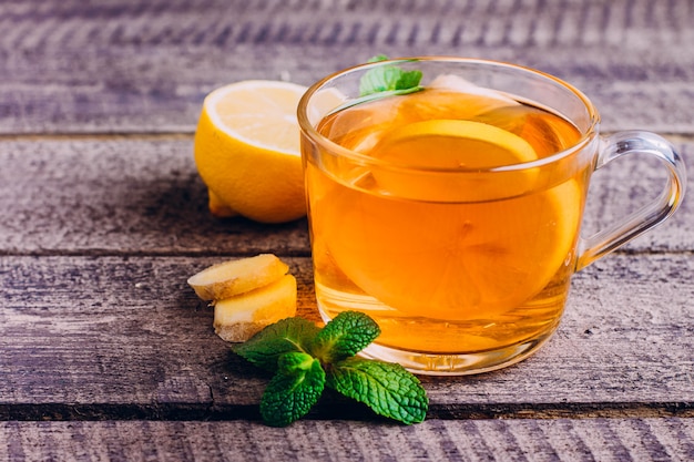 Lemon tea with ginger and mint