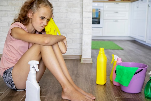 little girl cleaner