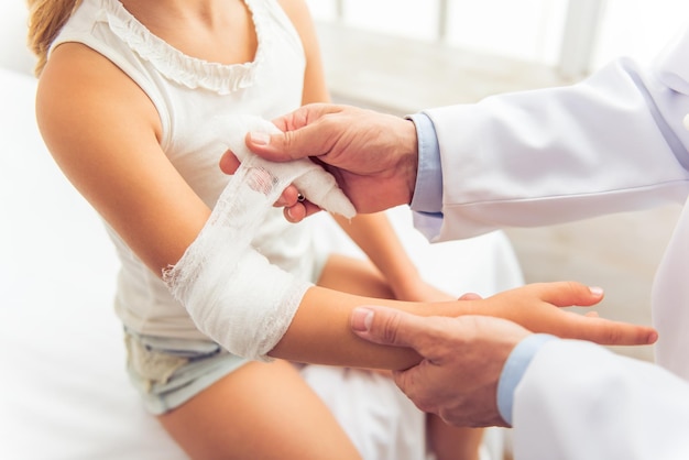 Little girl and pediatrician