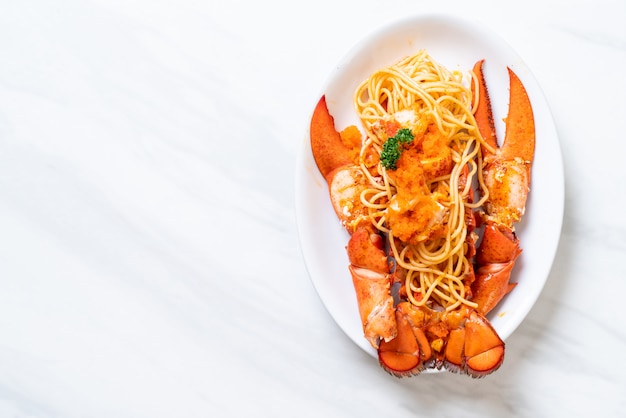 lobster spaghetti with shrimp egg