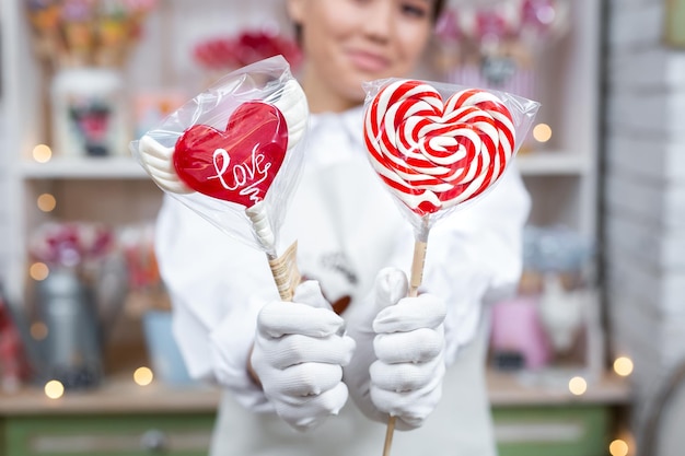 Lollipops in the hands of the cook Workshop handmade