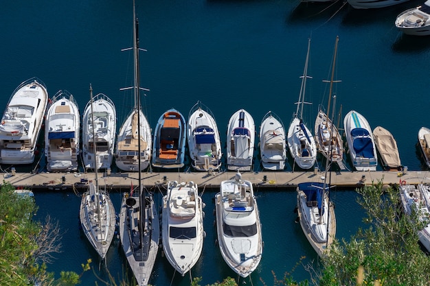 Photo luxury yachts in the bay of monaco, monte carlo, cote d'azur, french riviera.