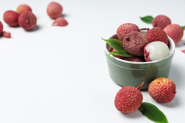 Photo lychee concept of fresh and ripe exotic food