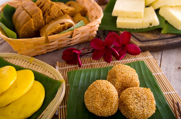 Ma Lai Gou-Traditional malaysian steamed cake.