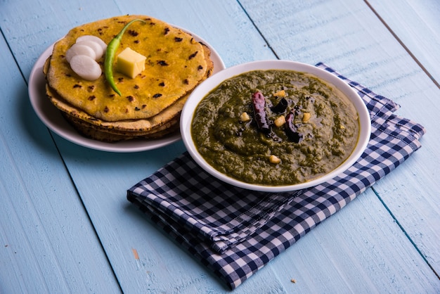 Makki di roti and sarson ka saag